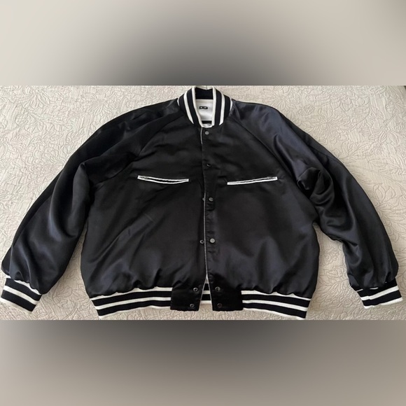 Dolce And Gabbana Men’s Oversized Satin Reversible Bomber Jacket IT 46 - Picture 9 of 15